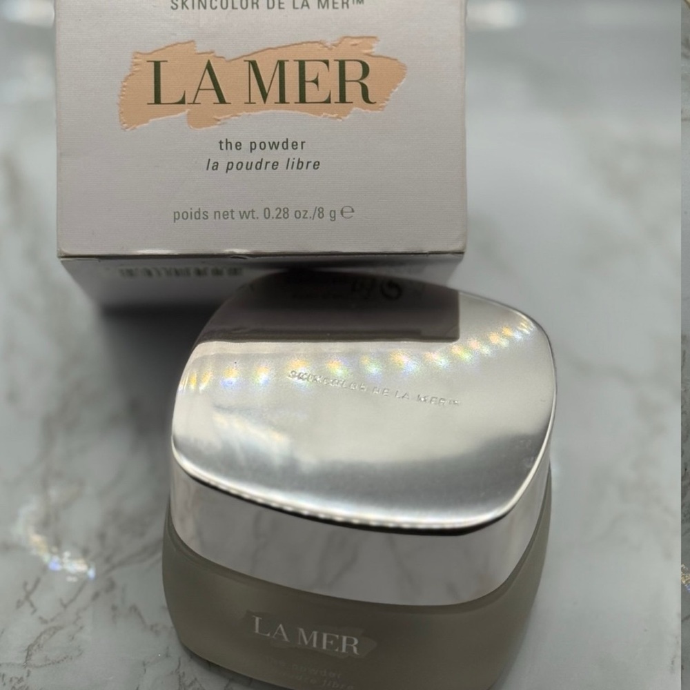 La Mer The Powder translucent loose powder *DISCONTINUED*